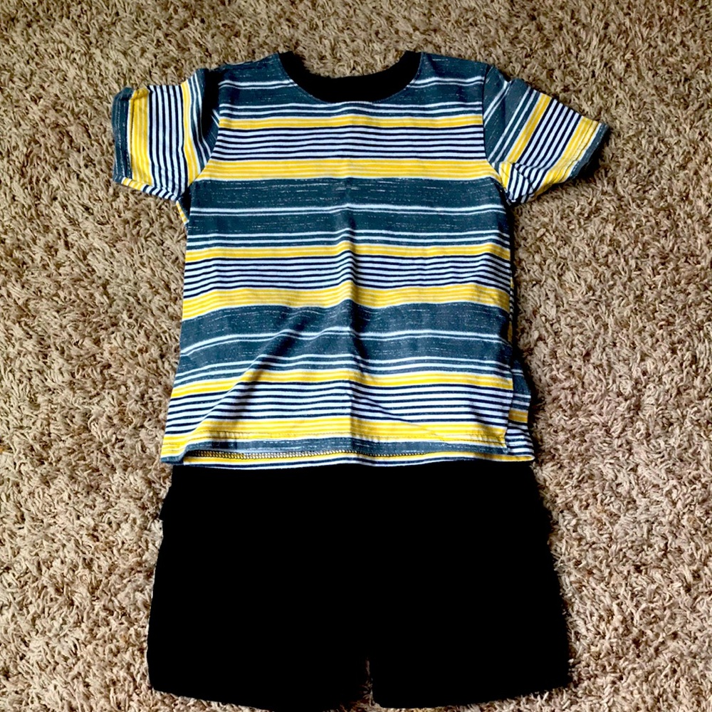 Little Boys Summer Outfit 🐝🌻